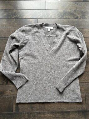Josef 100% Cashmere V-neck Sweater - NEW